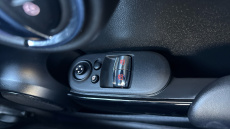 MINI Hatchback 135kW Cooper S Level 3 33kWh 3dr Auto Electric Hatchback